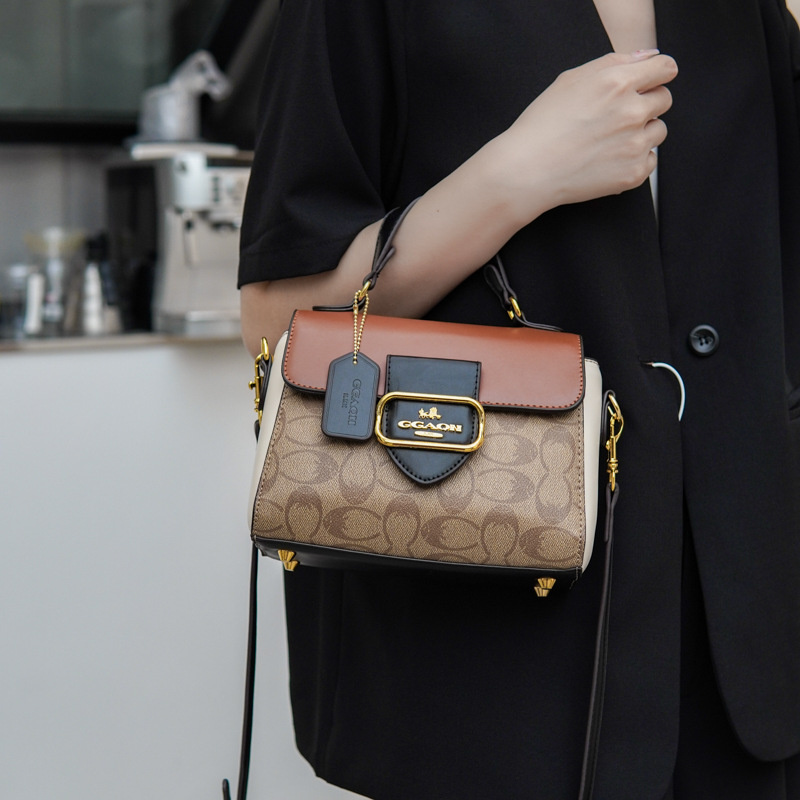 Designer bag free shipping 2025 new fashionable casual light luxury high-end texture hand-held shoulder crossbody bag for women