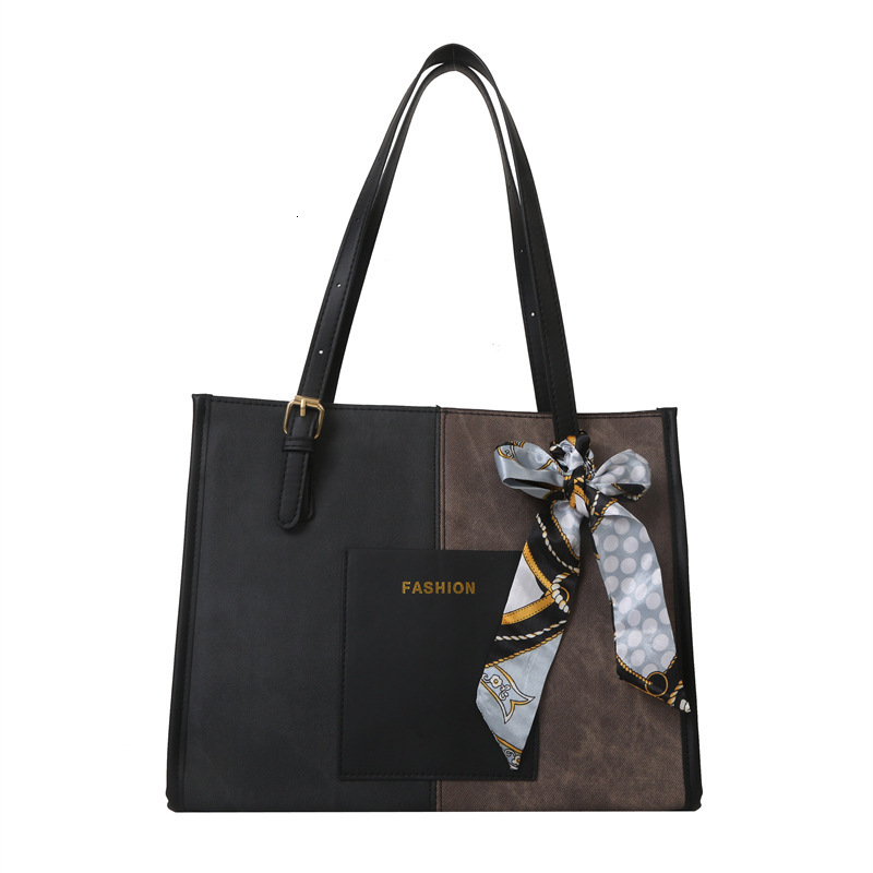Free shipping designer Color-Block Versatile Fashion Large Capacity Bag for Women 2025 New Retro Simple Shoulder Bag Commuter Tote Bag