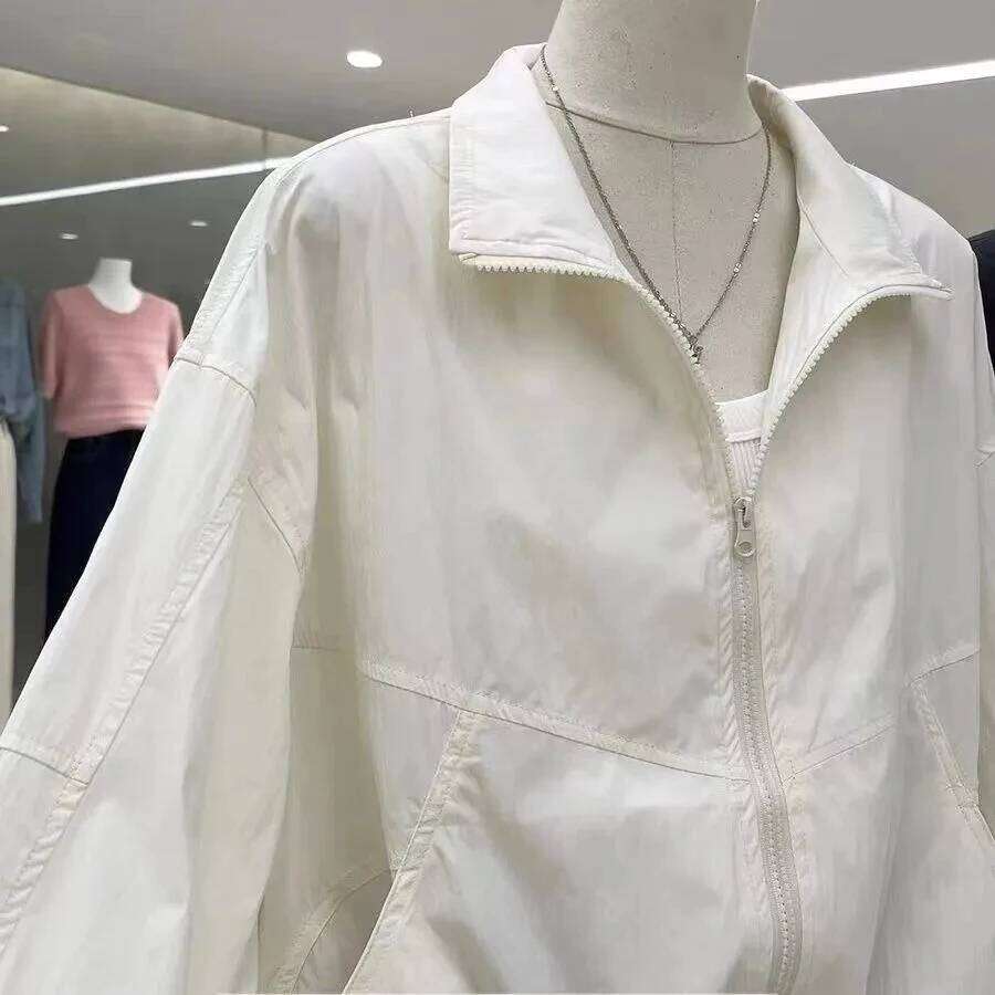Casual Stand-Collar Trench Coat with Zippers: Ideal for Outdoorsmen Seeking Comfort and Style