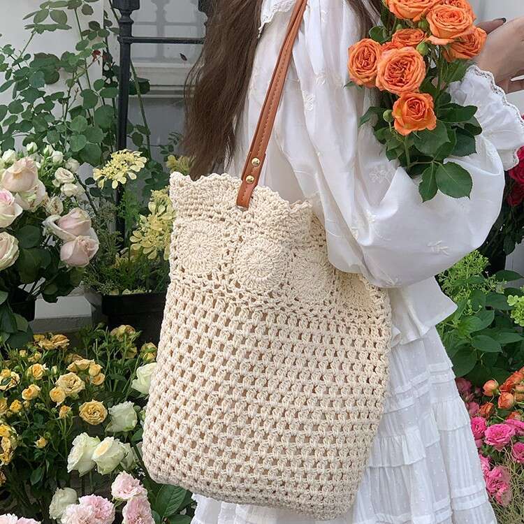 Large Capacity Woven Tote for Women 2025 New Summer New Crochet Cotton Rope Handbag Beach Shoulder Bag