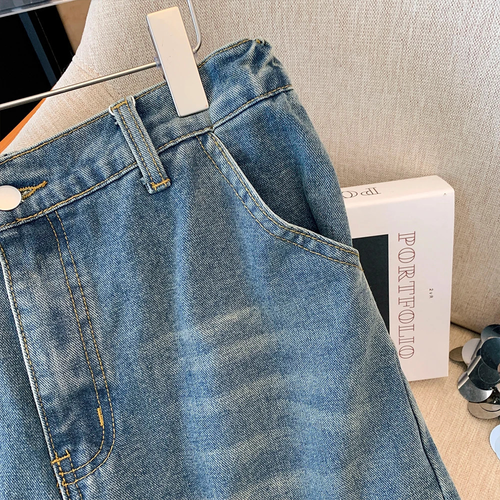 Plussize womens fall casual commute baggy comfort jeans Light blue highwaisted straight leg button pocket long wideleg pants 250609