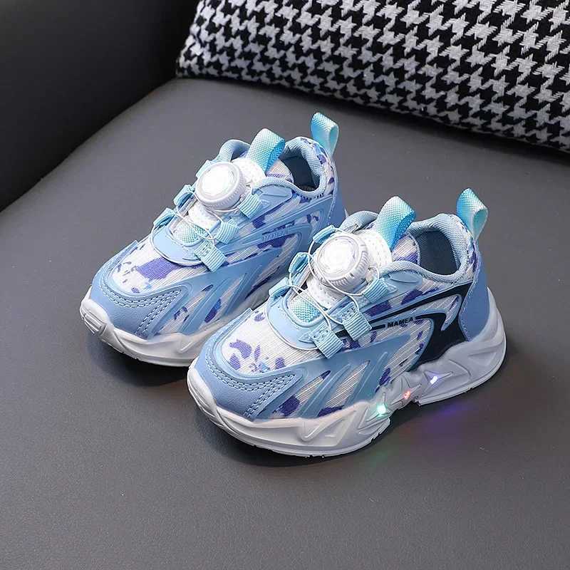 New Child Sneakers Spring Autumn Versatile Child Shoes Breathable Non Slip Soft Soled Girl Shoes Light Up Casual Basketball Shoe Z250618