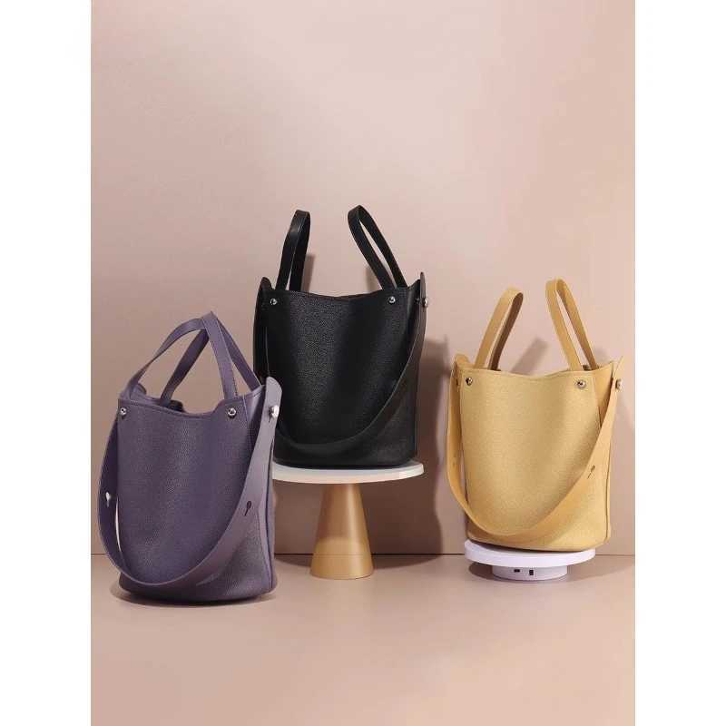 Premium Bucket Bag Womens Single Shoulder Crossbody Commuter Underarm Tote Bag High Appearance Large Capacity B250618