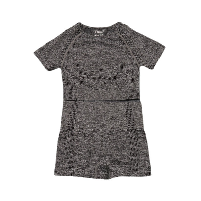 Cross-border European and American seamless knitted sports yoga suit for women, quick-drying short-sleeved short-shorts tight two-piece set for women