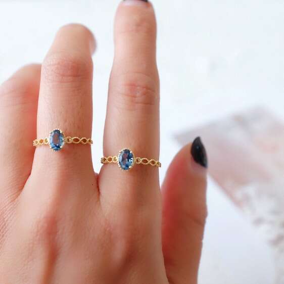 Pleasure Philosophy Same Style Gold Lace Hollow Versatile London High Imitation Blue Topaz Light Luxury Ring