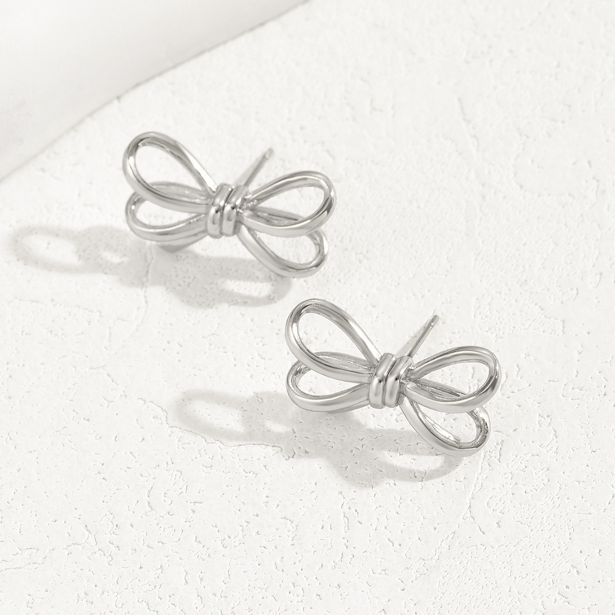Sweet Korean Style Bowknot Personality Hollow Multi-layer Gold Stud Versatile Internet Celebrity Earrings