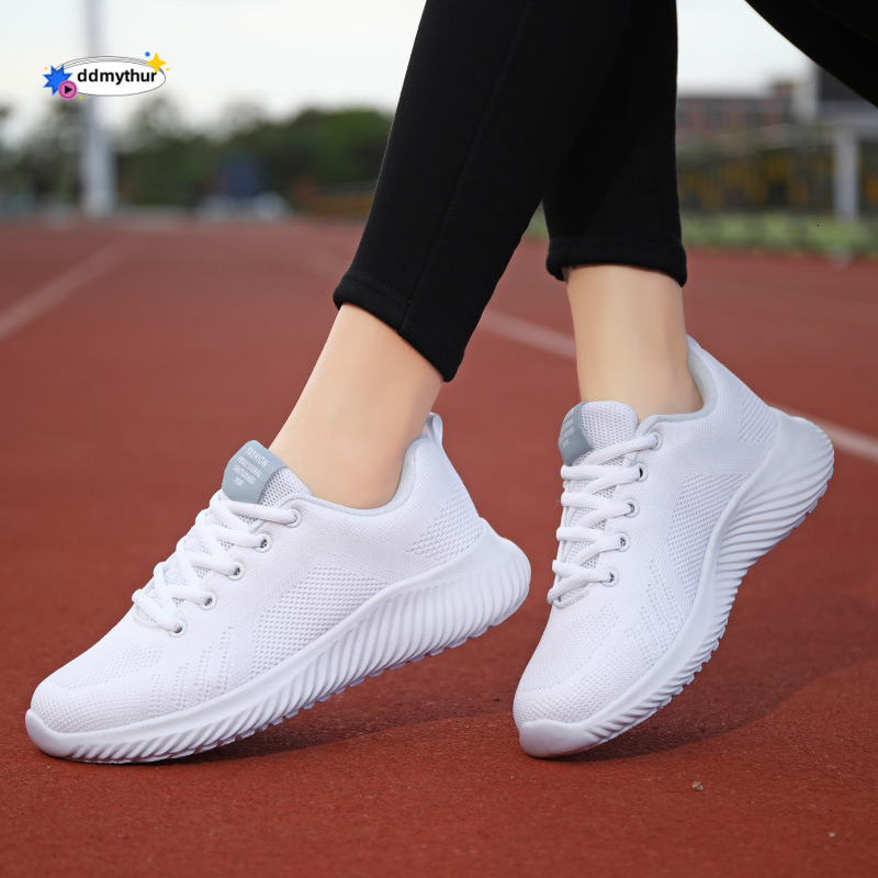 Women's Casual Sports Soft Sole Student Mesh White Korean Style Versatile Lightweight Breathable Running Shoes ddmythur
