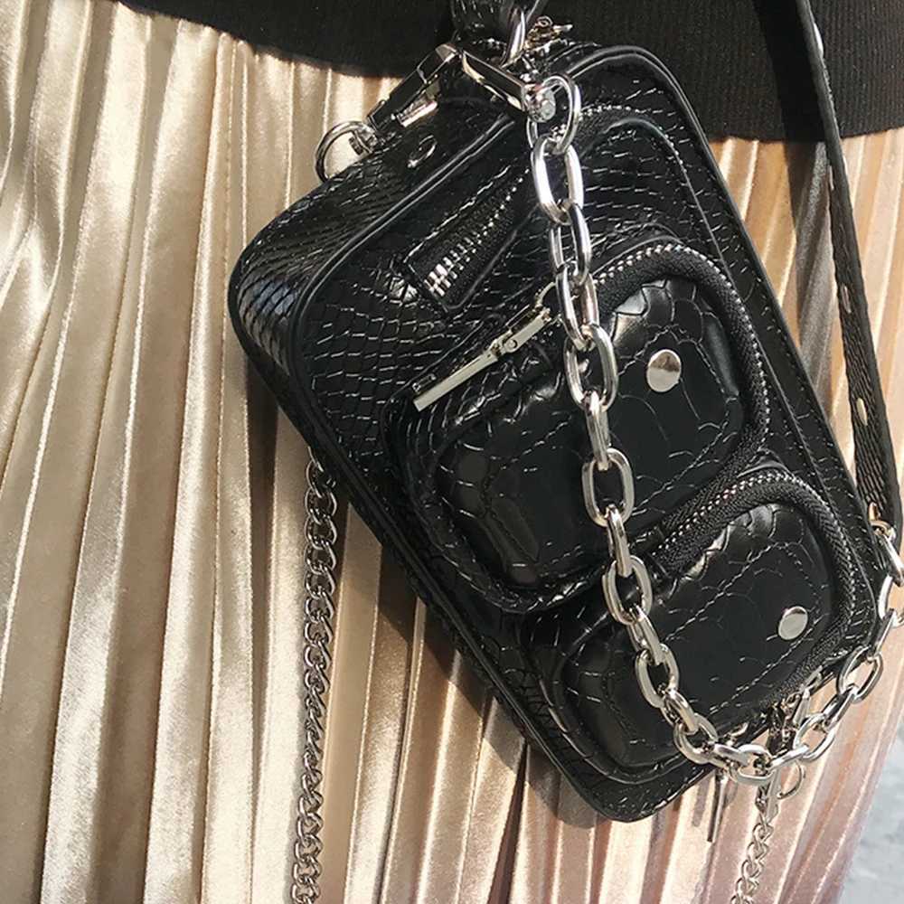 Punk Leopard Handbags Designer Chains Crossbody Bags for Women 2023 Luxury Serpentine Shoulder Bag Female Tote Clutch Purses New B250618