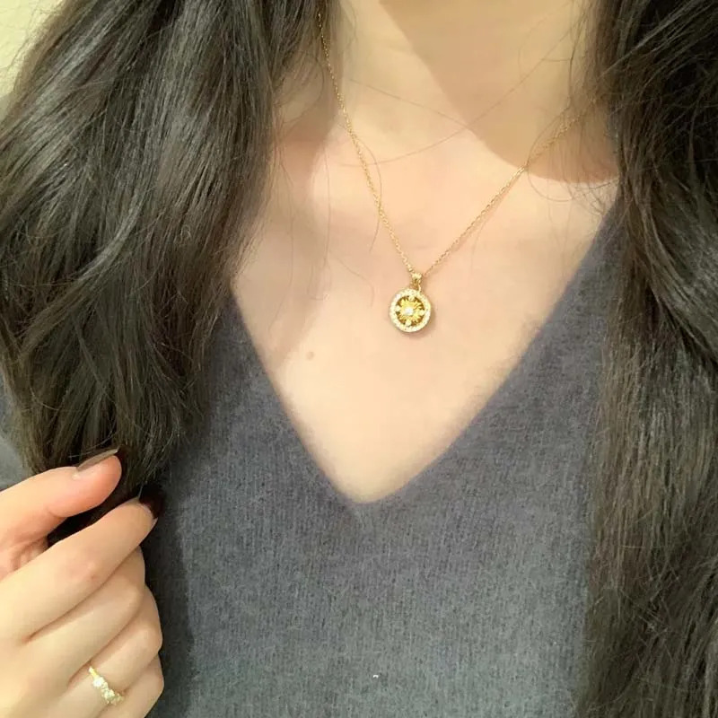 Elegant Women's Eight Treasure Compass Pendant Necklace - Minimalist Luxury Ins-worthy Design, Versatile Gold Plated Choker for Every Outfit