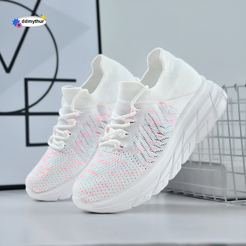 Summer Autumn Women's Flyknit Mesh Breathable Ladies Casual White Soft Sole Lightweight Sports Jinjiang Shoes Plus Size ddmythur