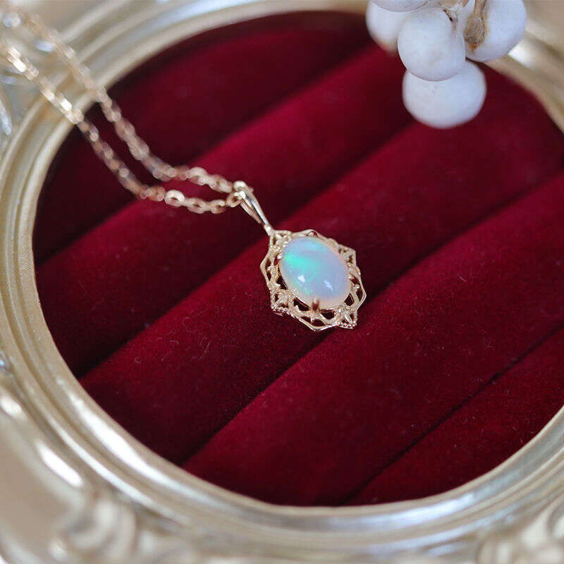 Egg Noodle Opal Lace Pendant Palace Style Gold-Plated Necklace for Women Ins Niche High-End