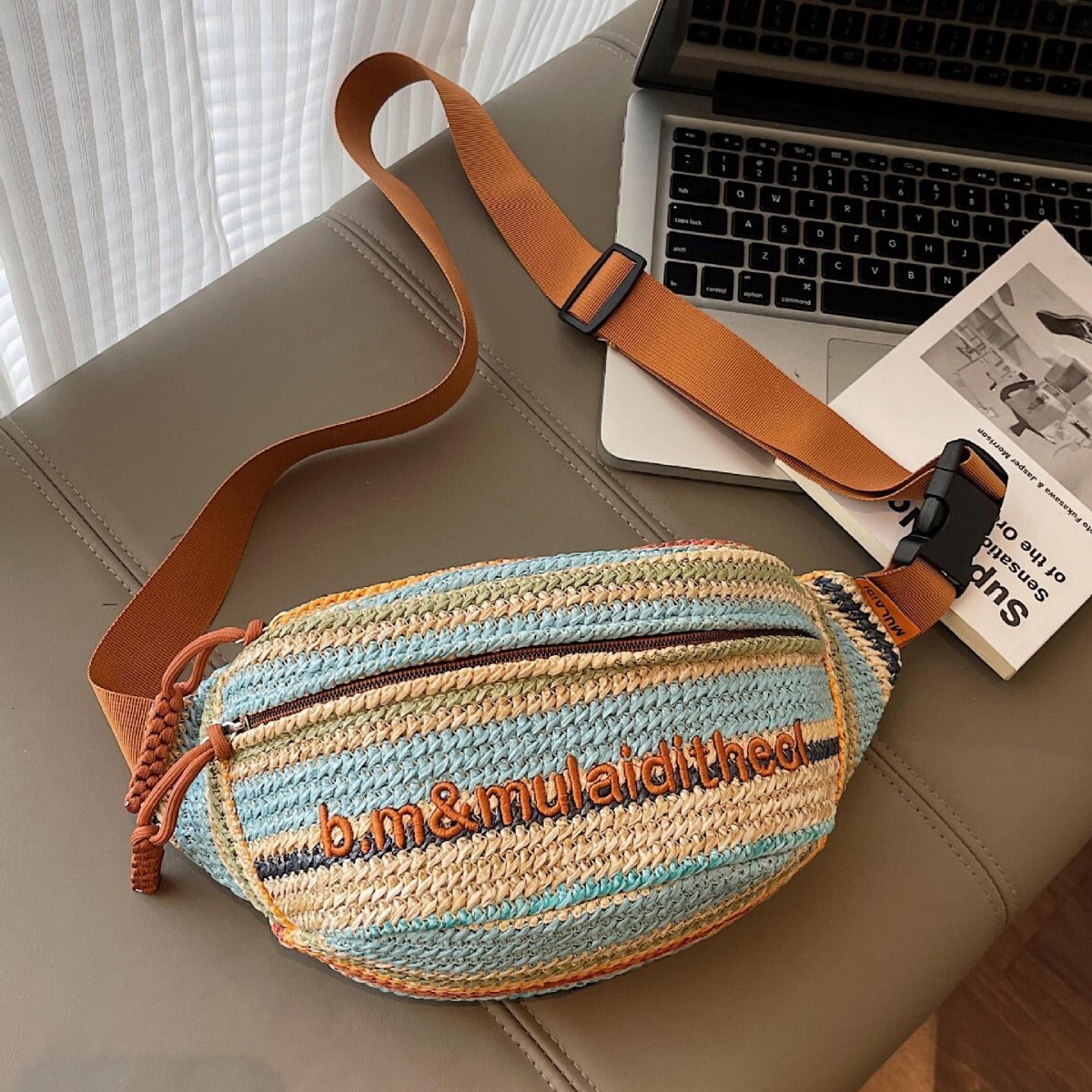 Free shipping designer Summer Trend Hot Style Rainbow Woven Bag for Women 2025 New Beach Vacation Beach Bag Commuter Crossbody Bag Chest Bag
