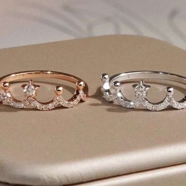 Crown for Women, Exquisite Light Luxury Palace Style, Adjustable Open Finger Ring, Fashionable and Elegant Diamond-Studded Ring