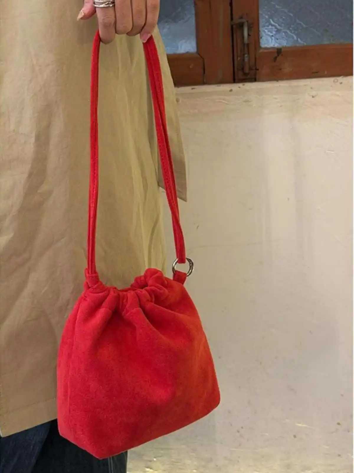 Wen Red Suede Drawstring Bucket Bag New Style Korean Simple Versatile Commuter Single Shoulder Crossbody Bag Solid Color B250618