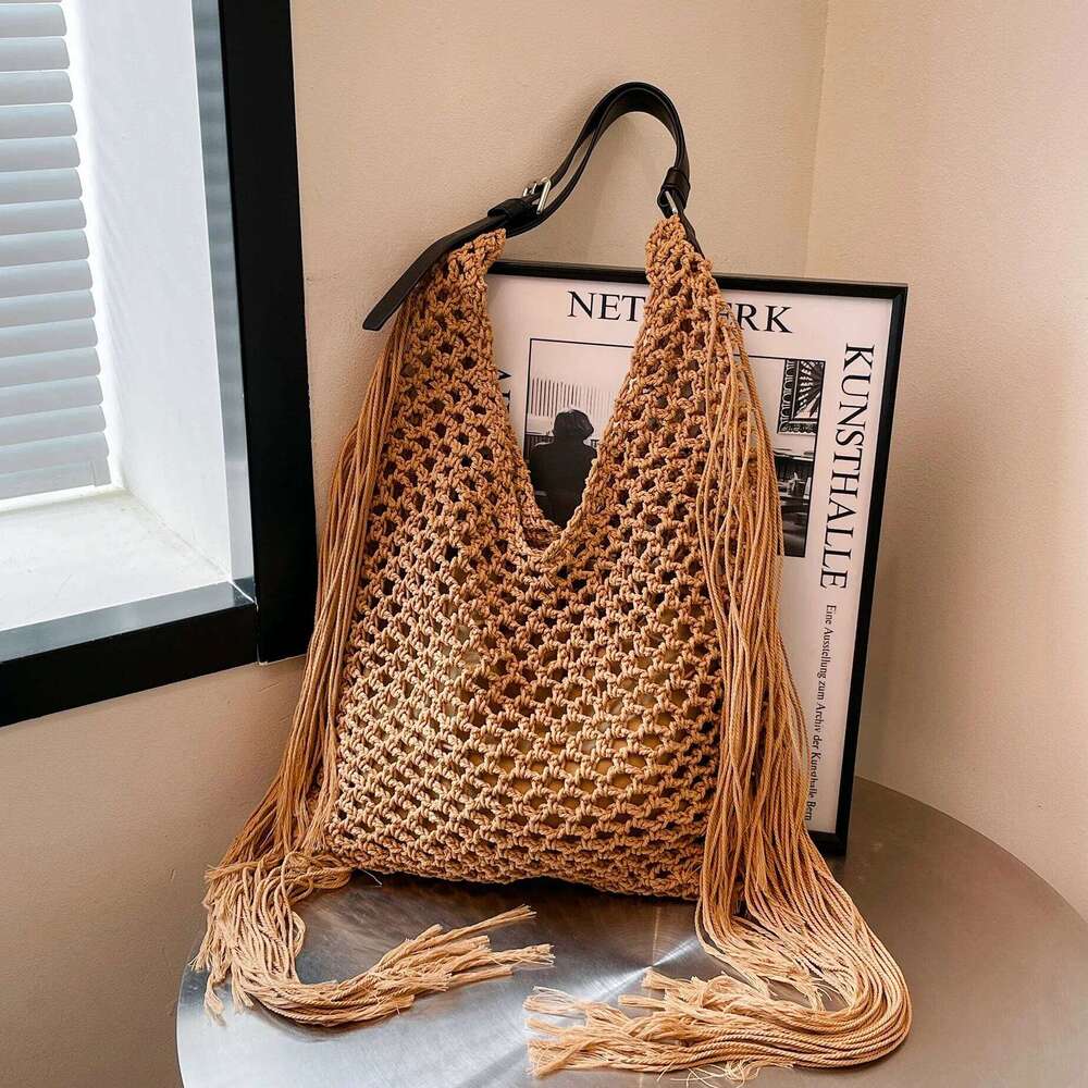 Vintage Tassel Tote Bags Women Fashion Hollow Out Woven Large Capacity Commuting Shoulder Versatile Knit Beach Bag