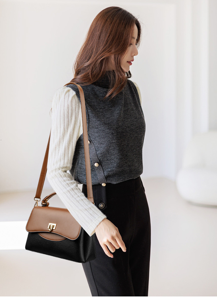 Designer's Free Delivery Handbag 2025 Luxury Bag New Multi-purpose Single-shoulder Crossbody Bag Korean Version Women's Small Square Bag