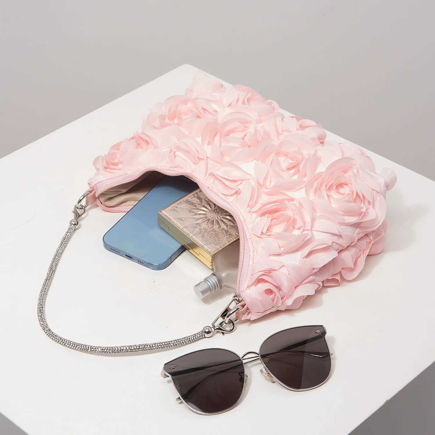 Rose Flower Shoulder Bag Prom Dresses for Women Sequin Bag Handbag Bag for Women Elegant Wedding Items (Random Pattern) Z250618