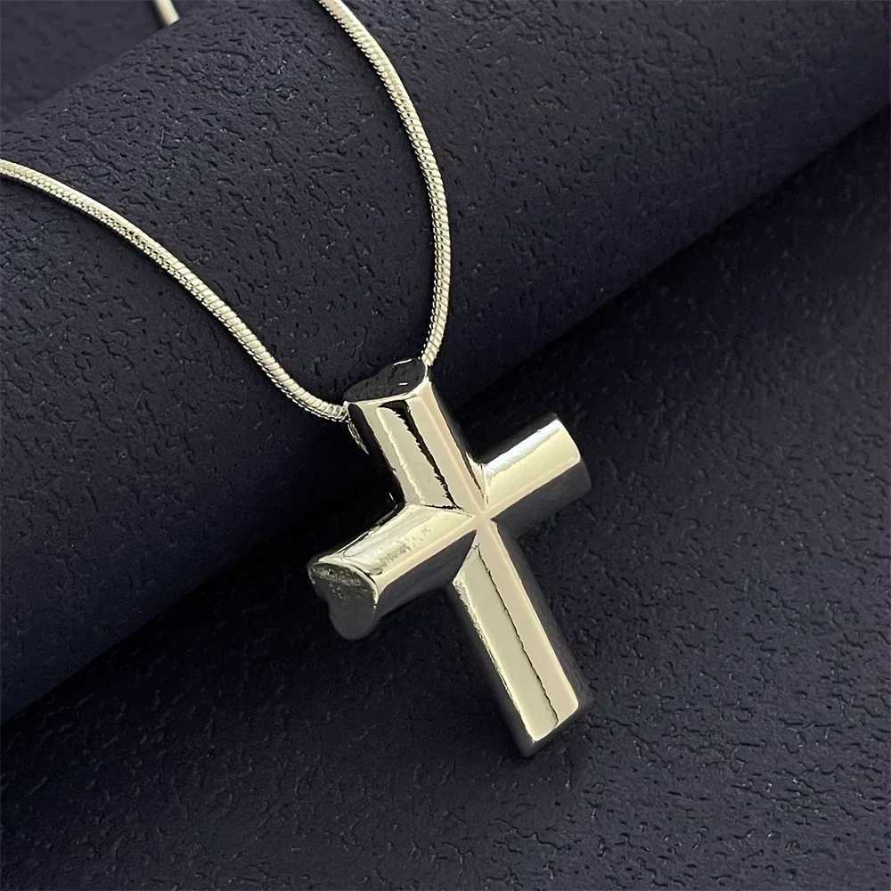 925 Silver Snake Cross Pendant Necklace Suitable For Men And Women To Wear Everyday W250618