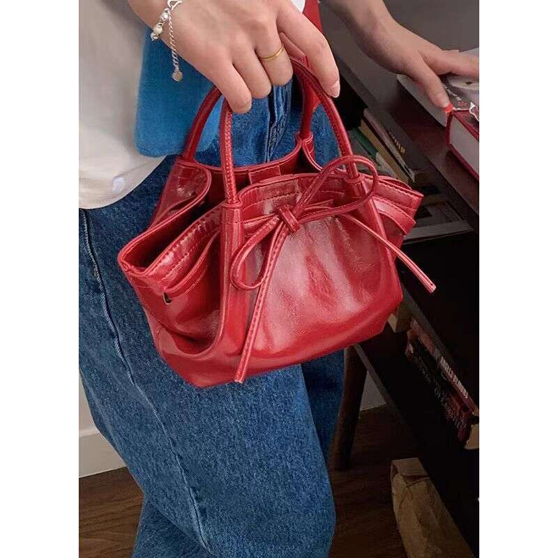 Korean Niche Handheld Basket for Women 2025 Spring Summer New Fashion Trendy Bucket New with Bowknot Crossbody Bag