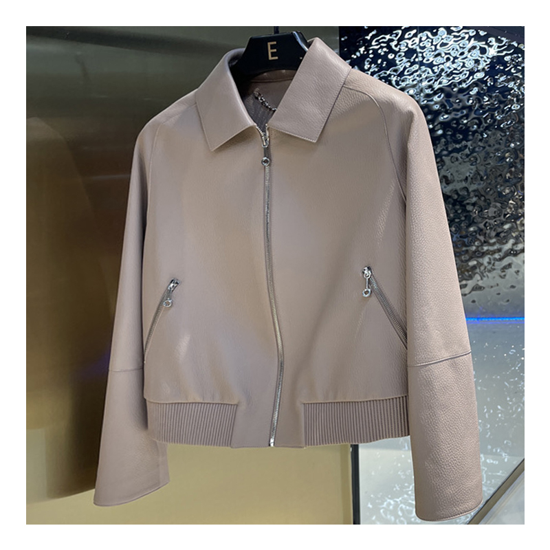 Chic Autumn Collection: Sleek Ladies' Leather Coat w/ Stand-Up Collar