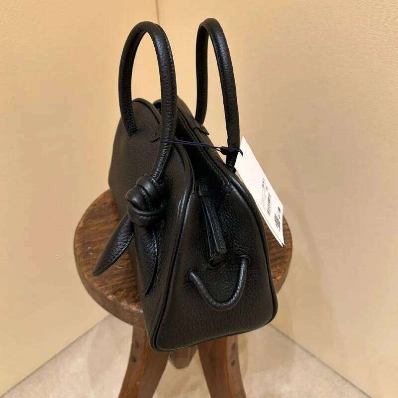 2025 Spring/Summer Design Boston Premium Niche Handbag Genuine Leather Messenger Yellow Black Tote Bag New