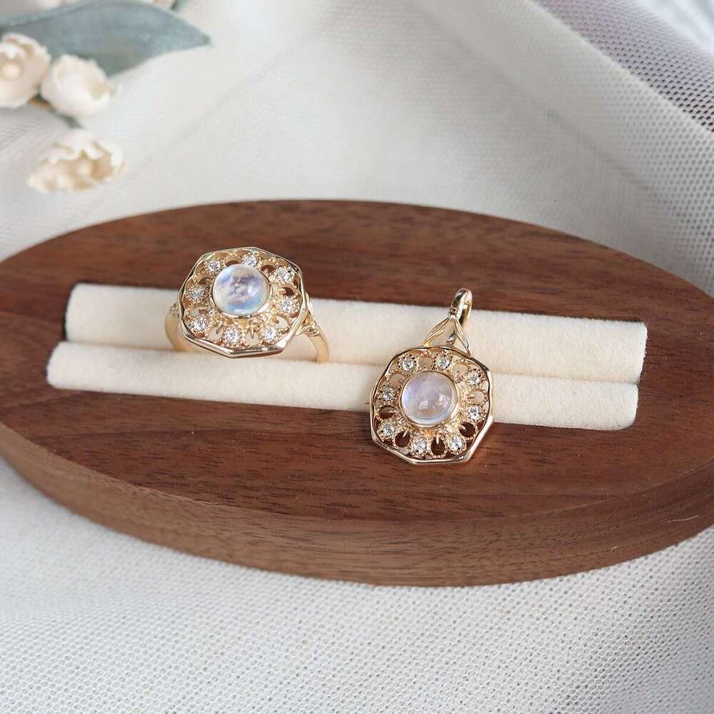 Lace Petal Sunflower High Imitation Natural Crystal Moonstone Same Style Necklace Light Luxury Ring