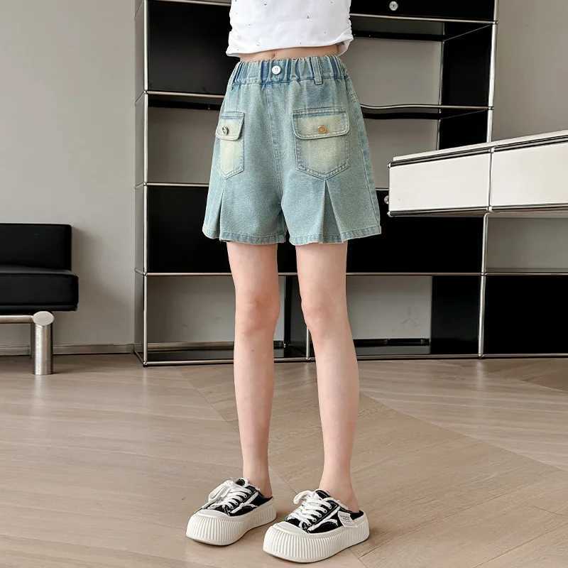 Girls summer versatile front pocket folding shorts 2025 new summer thin fashion jeans casual sports shorts 5-15 years oldC250617