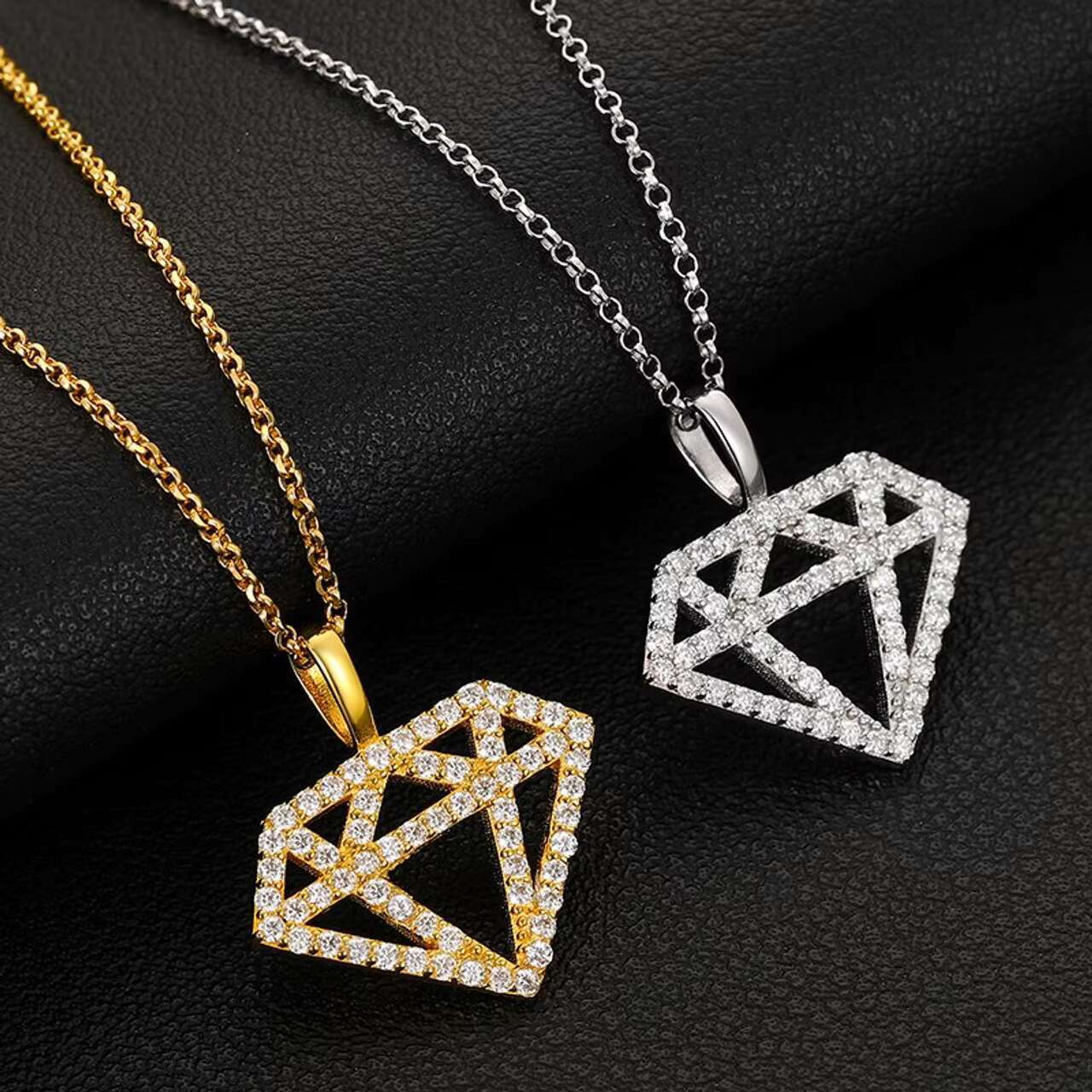 Luxury 925 Sterling Silver Moissanite Diamond Silhouette Pendant Elegant Hip Hop Fashion Iced Charm Necklace