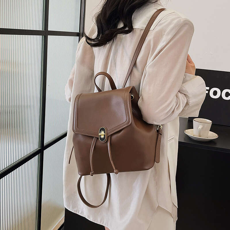 Free shipping fashion designer bag Luxury Minimalist Fashion Women s Backpack Outdoor Casual Handbag New Large Capacity Crossbody Bag Handbags tote pu