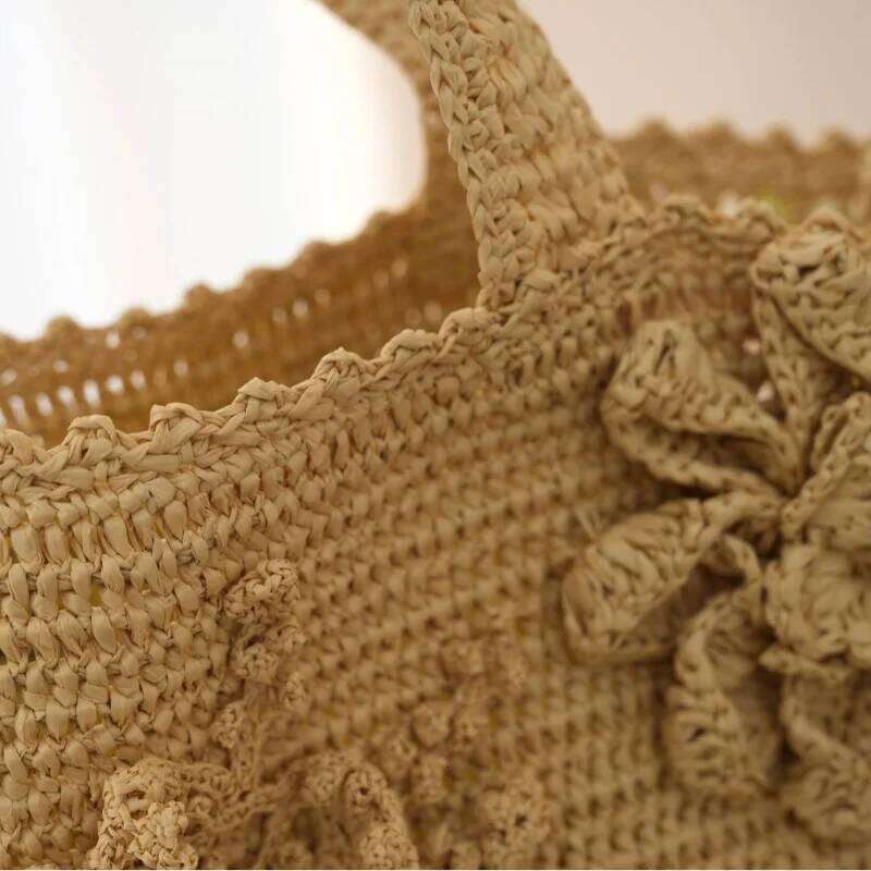 2025 Fashion Handmade Knitted Tote Bag New Women's Hollow Out 3D Flower Design Casual PP Grass Handbags Beach Vacation Essential