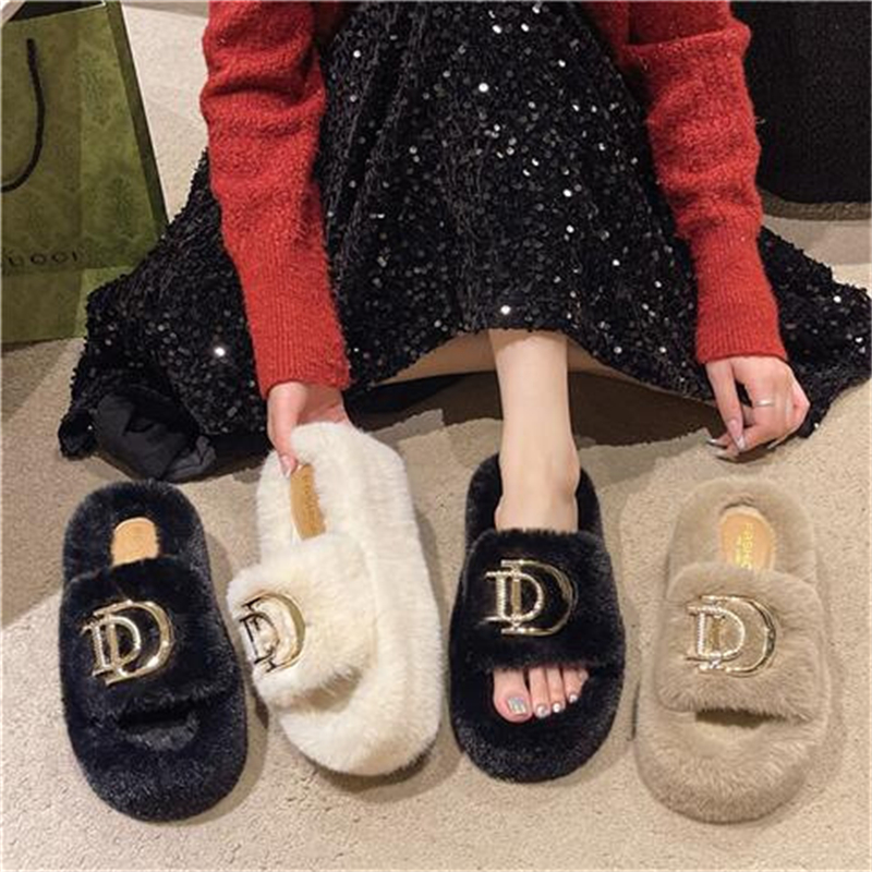 hot free shipping designer slippers for woman winter Indoor outdoor keep warm comfortable vintage Plush sandals dh1702150