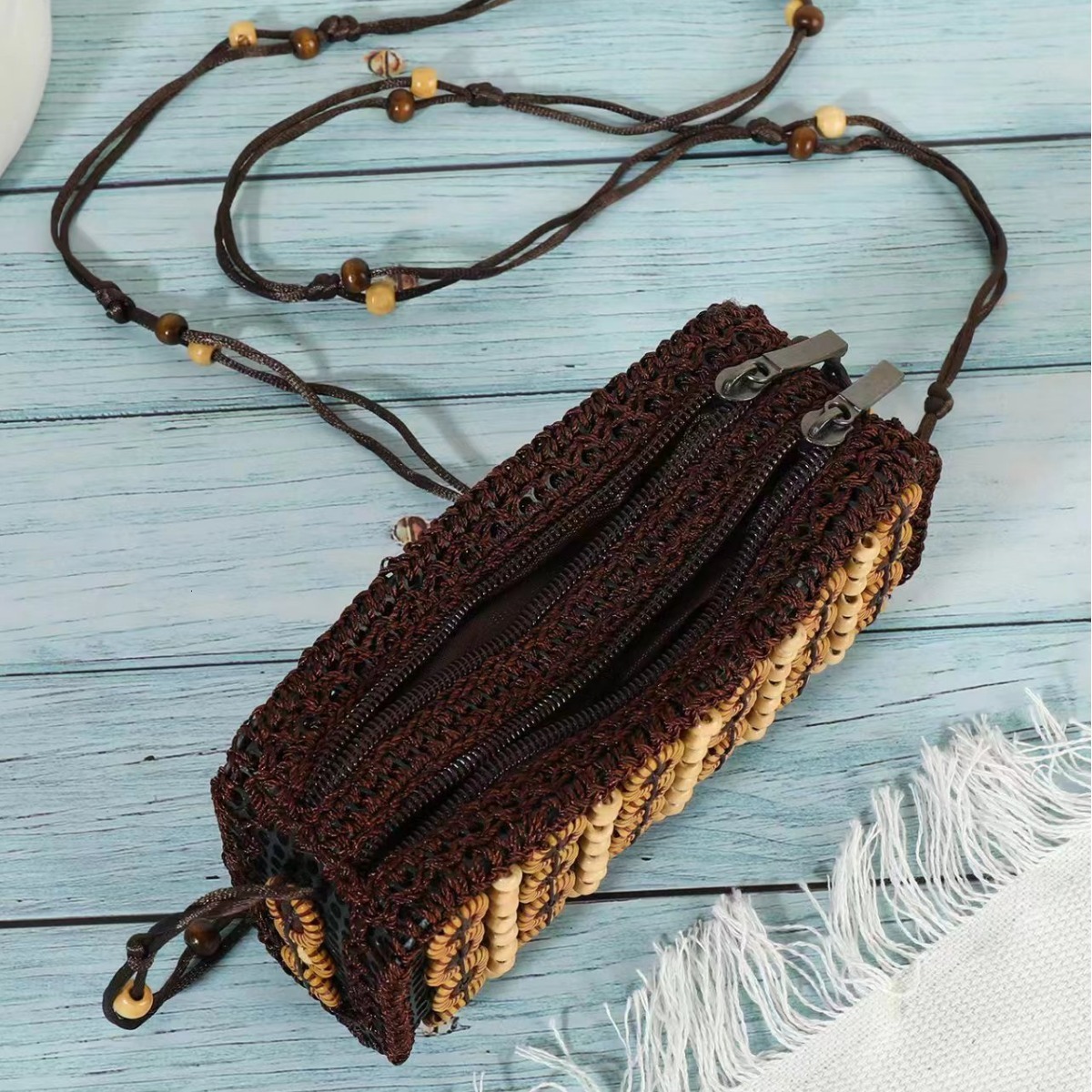 Free Shipping Designer Women's Handbag Coconut Shell Handbag Coin Wallet Unique Ethnic Style Coconut Shell Luxury Handbag Hand Woven Crossbody Ba