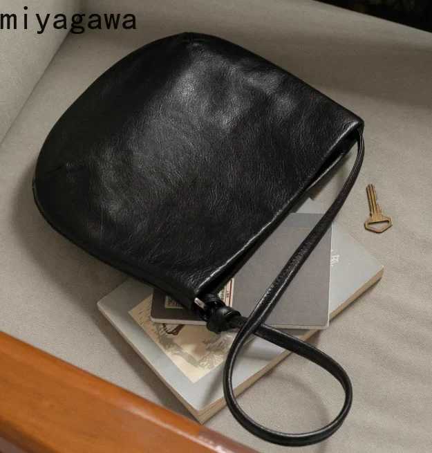 Miyaga Wens Soft Leather Red Lightweight Bucket Versatile Single Shoulder Crossbody Bags B250618