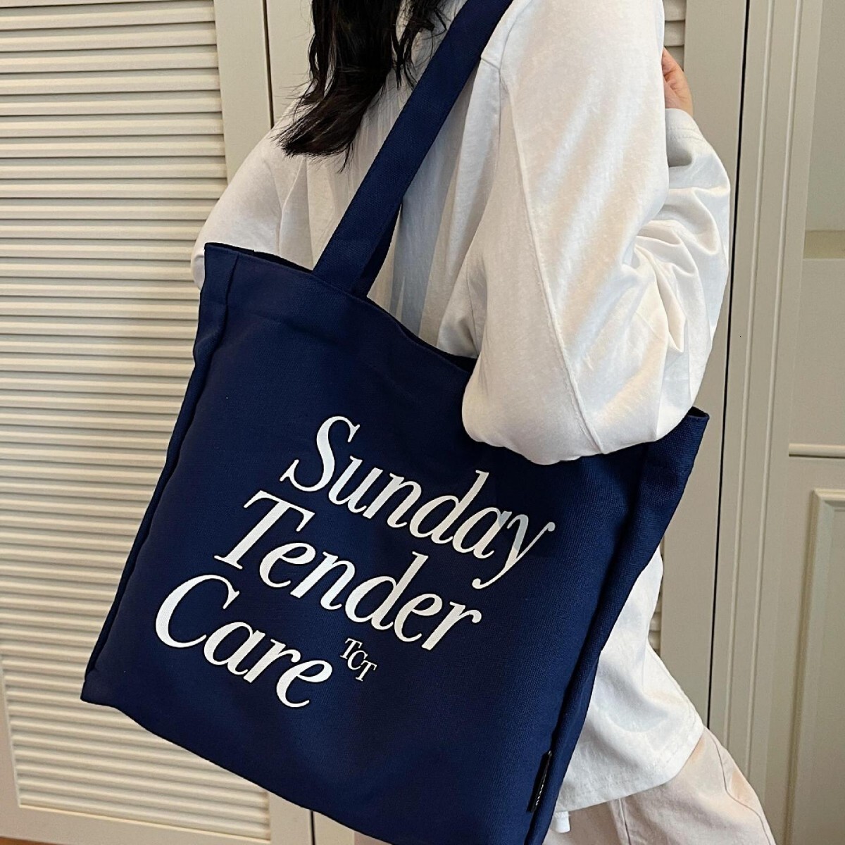 Free shipping designer Canvas Bag Korean Style Lazy Wind 2025 New Large Capacity Tote Bag Casual Commuter College Student Class Shoulder Bag