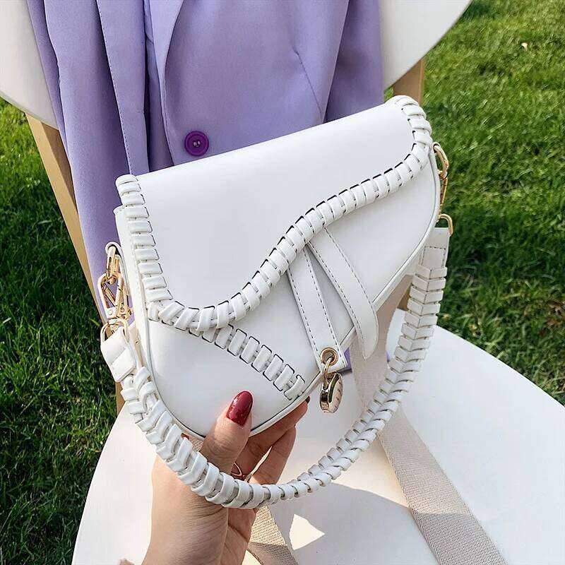 Fashionable Girl Simple and Versatile Tote Women's Personality Vintage Shoulder French Premium Textured Crossbody Bag Co