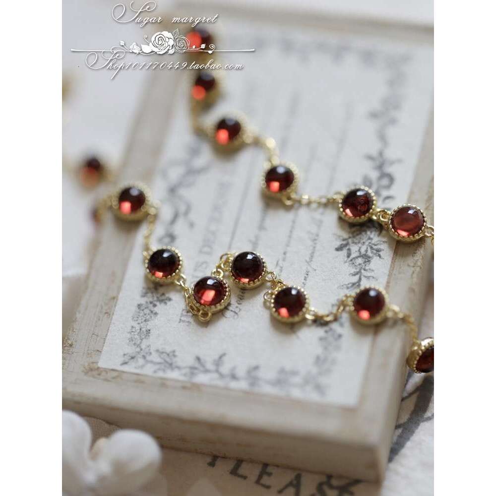 Sweet and Luxurious Style Rose Vermilion High Imitation Garnet Crystal Bracelet for Women Simple Versatile Elegant Niche