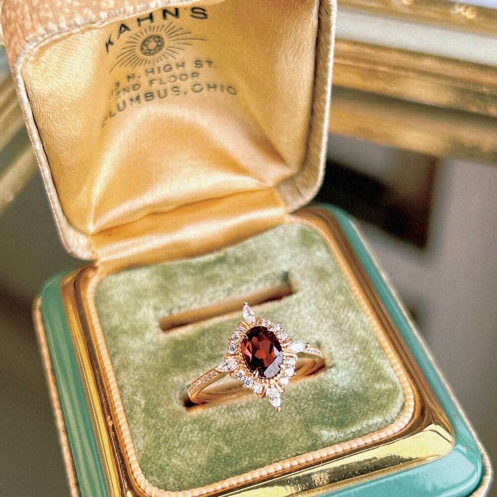 Design Niche Miss Rose Elegant Natural Wine Red Garnet Ring for Women High Appearance French Style