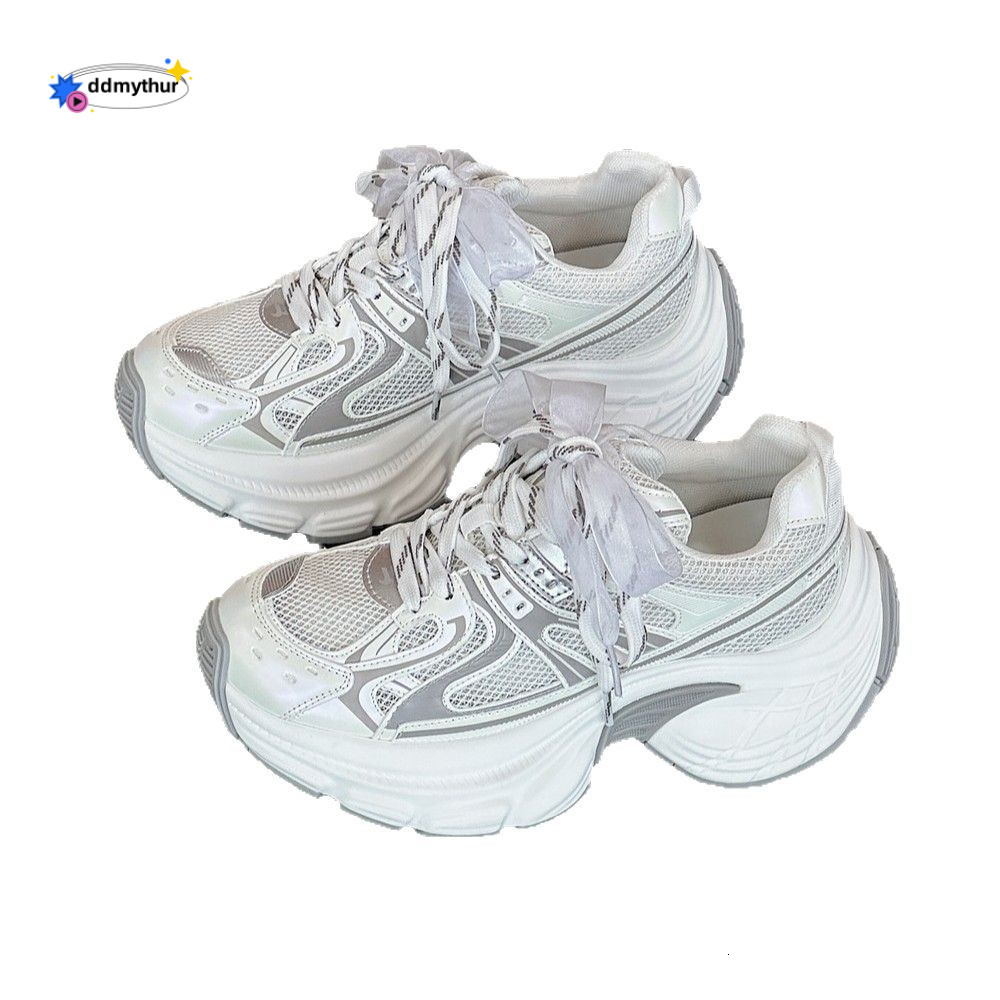 European Style Casual Sneakers Early Spring 2025 New Versatile Thick-Soled Dad Women's Shoes ddmythur