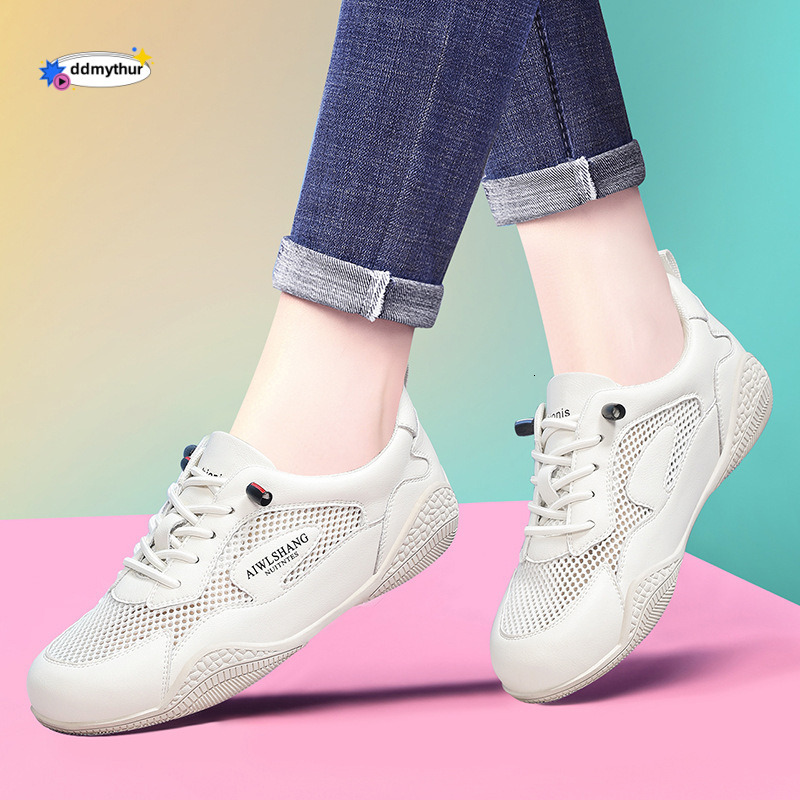 Genuine Leather Flat 2025 New Spring Summer Lightweight Comfortable White Versatile Not Tiring Casual Shoes for Women ddmythur