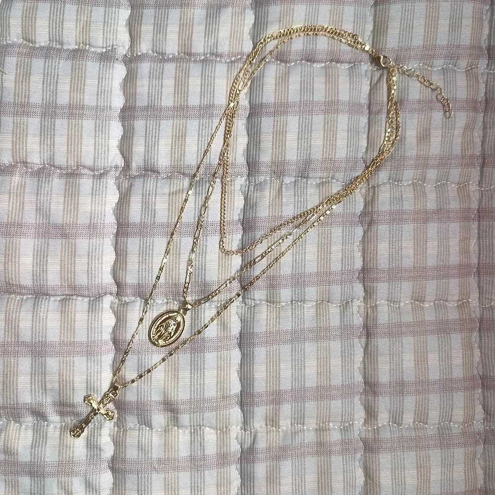 Three Layer Necklace Oval-shaped Virgin Mary Madonna Pendant Jesus Cross Metal Plated Chain Women Gift W250618