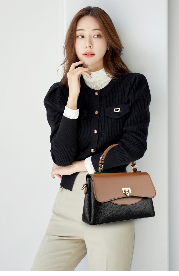 Designer's Free Delivery Handbag 2025 Luxury Bag New Multi-purpose Single-shoulder Crossbody Bag Korean Version Women's Small Square Bag