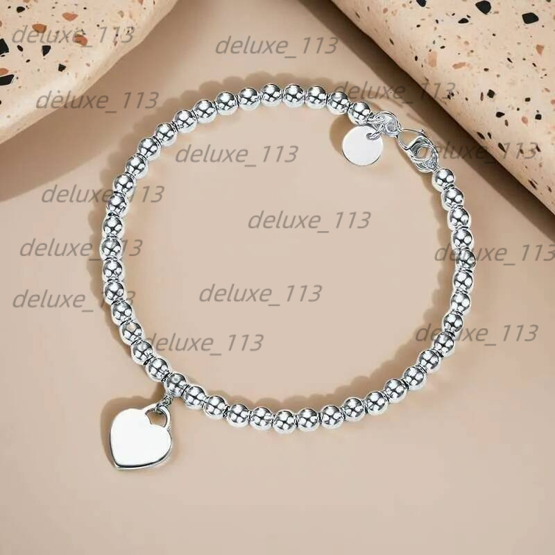 Top Love Heart Sier Bracelet Bottom Plated Girlfriend Souvenir Gift Fashion Charm Designer Jewelry02