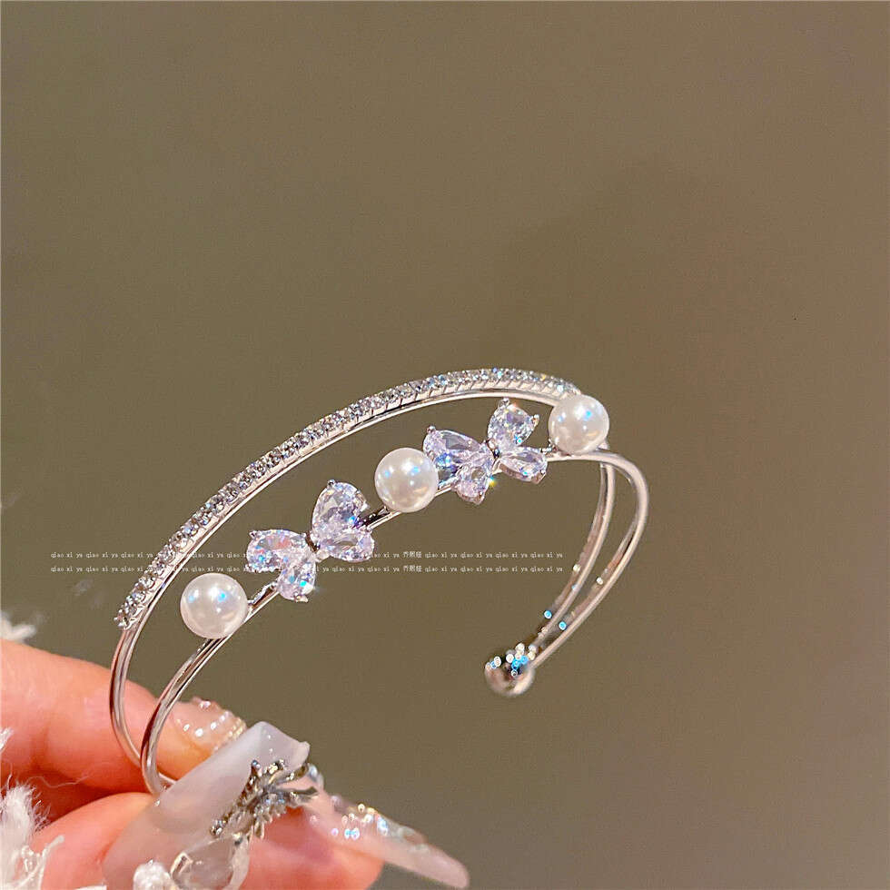 Sweet Double Layer Bowknot Bracelet 2024 Niche Design Sense Personality Natural Hand Ring Women's Jewelry