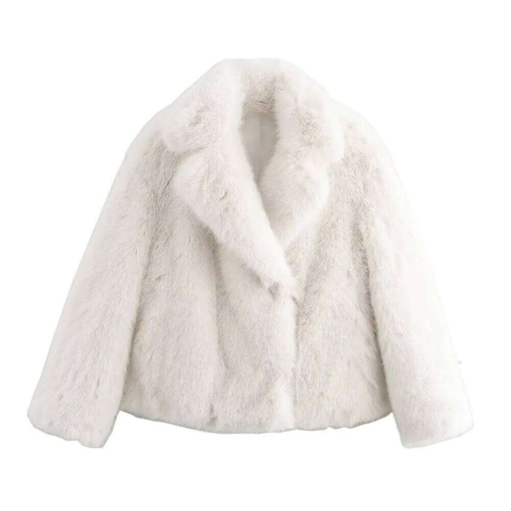 PB&ZA2024 Winter New Women's Clothing Style Simple and Fashionable Versatile Artificial Fur Effect Flip Collar Short Warm Coat