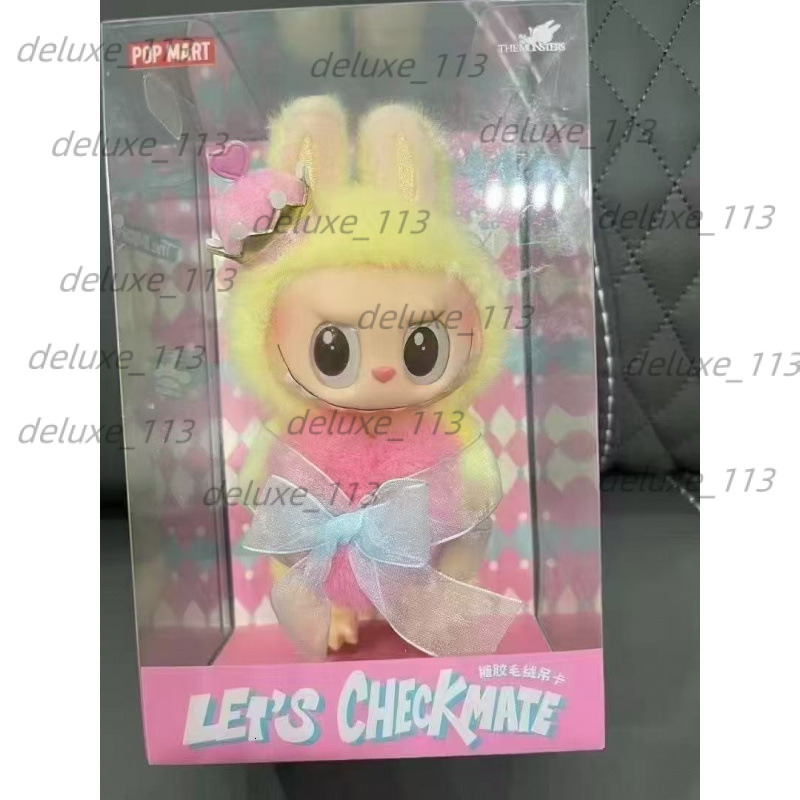 Bubble M Mate Labubu 2025 New Chess Adventure Queen Pendant Yellow Series Motherland