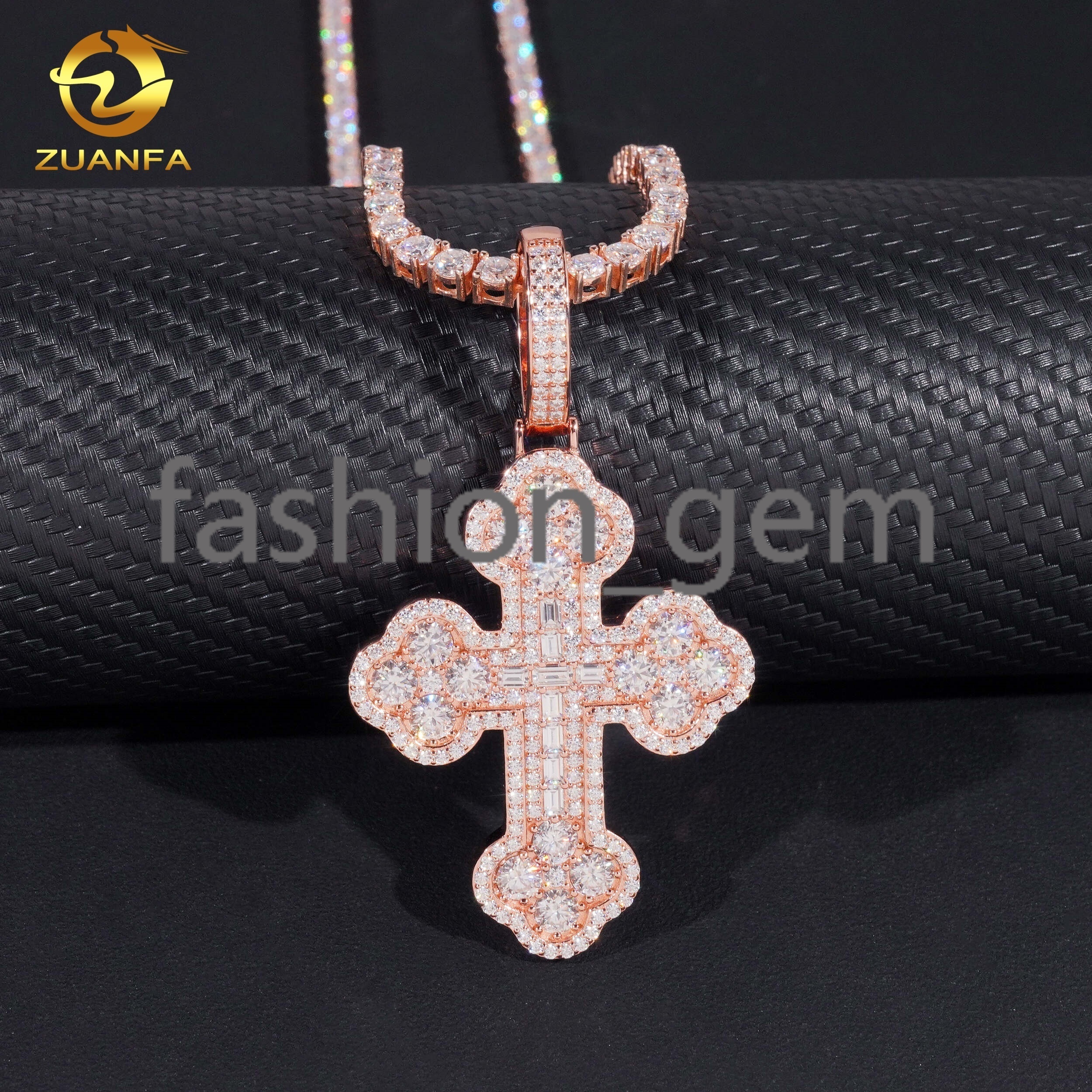 Pass Diamond Tester Hip Hop Jewelry New Design GRA Certified 925 Sterling Silver VVS Moissanite Cross Design Iced Out Pendant