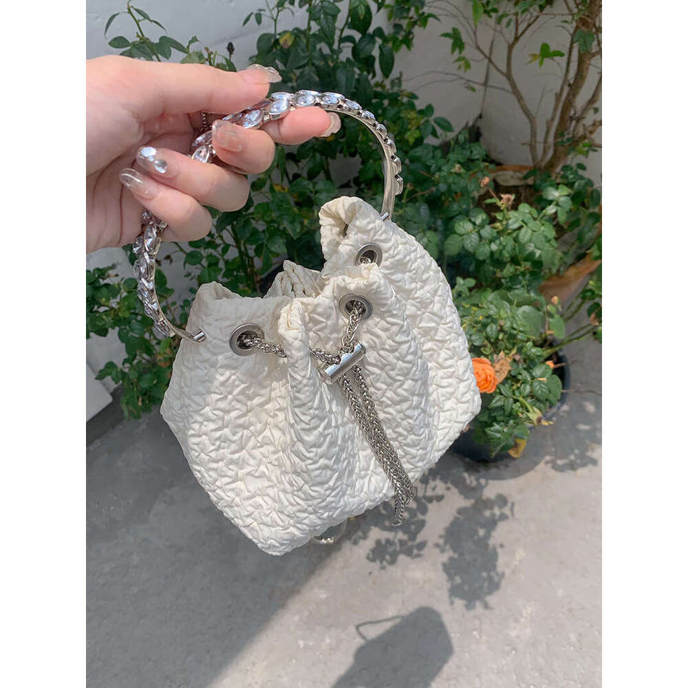Korean Style Bowknot Niche Handbag 2025 New Fashion Sweet Bucket New Chain Single Shoulder Crossbody Bag
