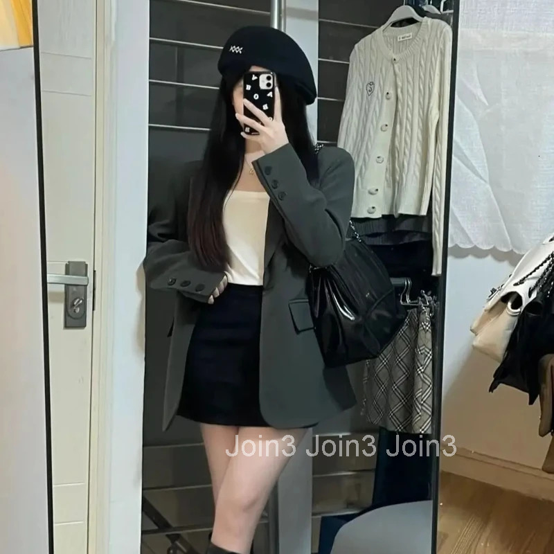 Jacket Gray Overcoat Coats for Women Spring Autumn Outerwears Korean Style Fashion 2025 New Arrivals In Sale Trench Blazer Woman