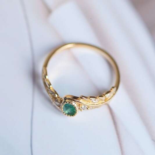 Street Slang" Natural Emerald Gold Inlaid Light Luxury Olive Branch Ring