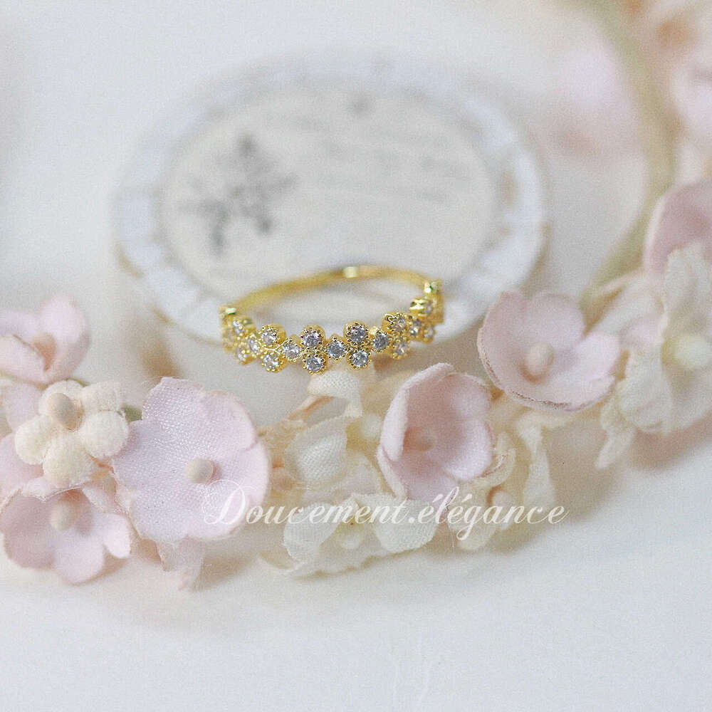 Same Style Exquisite Niche Scattered Small Flower Light Luxury Temperament Ins Women's Quality Jewelry Ring